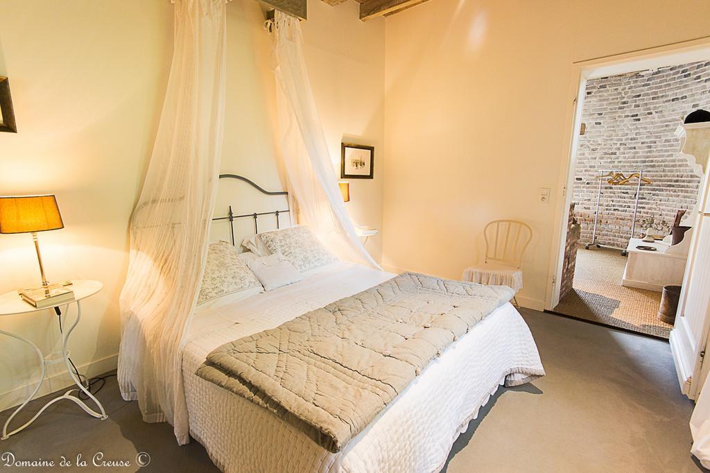 Bed and Breakfast Domaine De La Creuse Moussey  Экстерьер фото