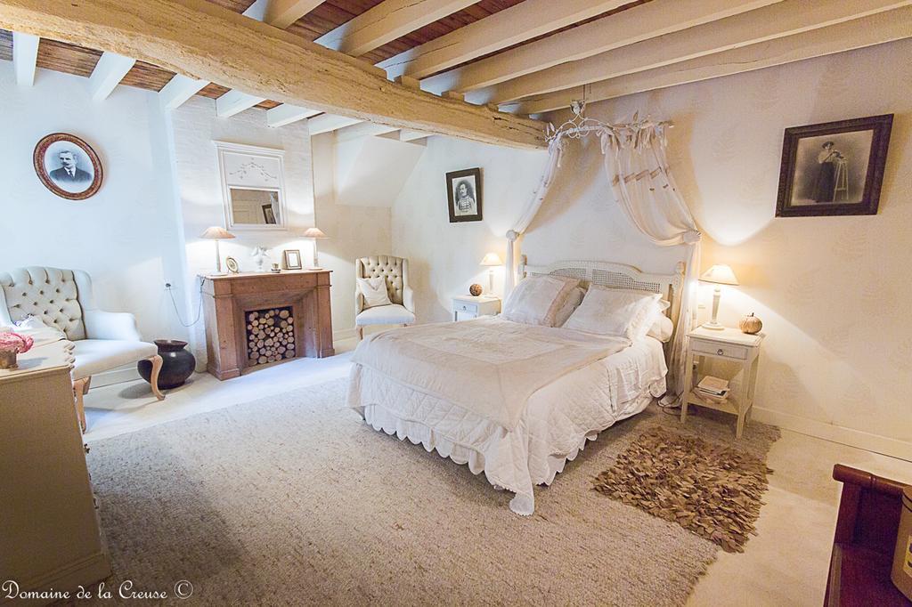 Bed and Breakfast Domaine De La Creuse Moussey  Экстерьер фото