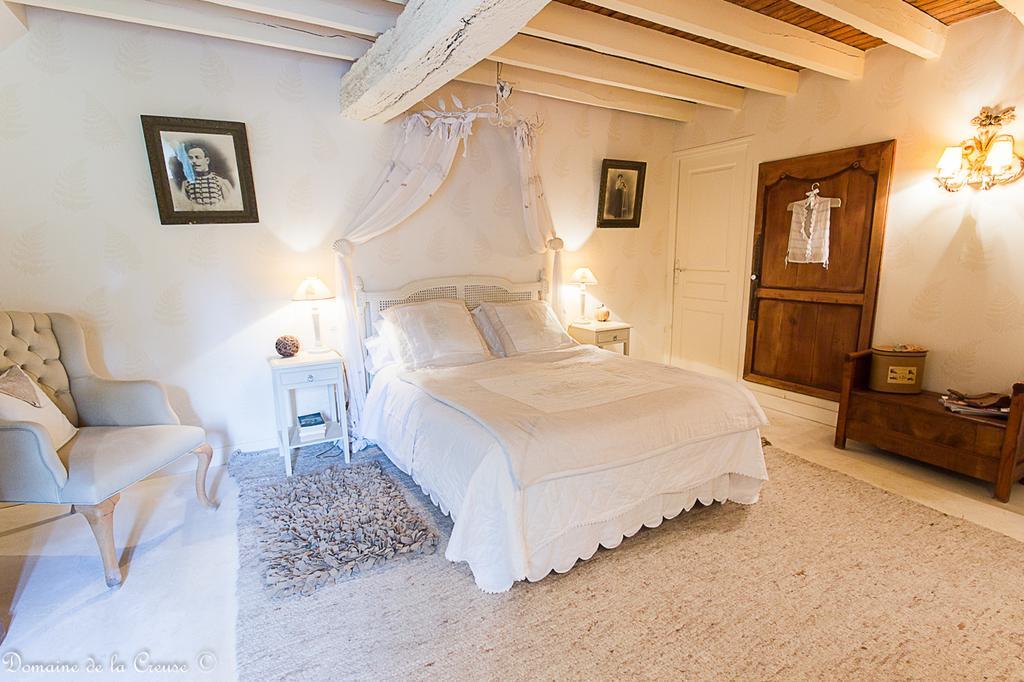 Bed and Breakfast Domaine De La Creuse Moussey  Экстерьер фото