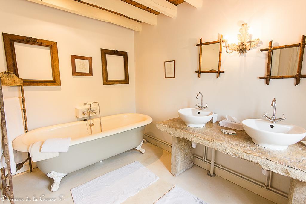 Bed and Breakfast Domaine De La Creuse Moussey  Экстерьер фото