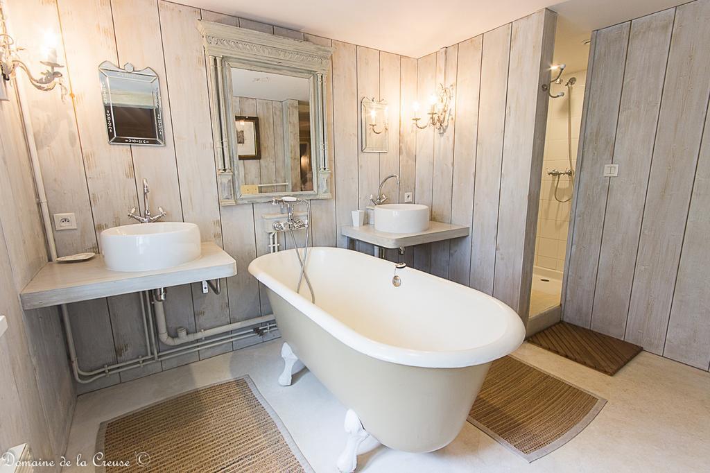 Bed and Breakfast Domaine De La Creuse Moussey  Экстерьер фото