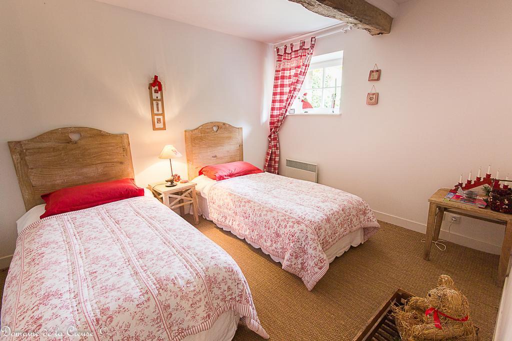 Bed and Breakfast Domaine De La Creuse Moussey  Экстерьер фото